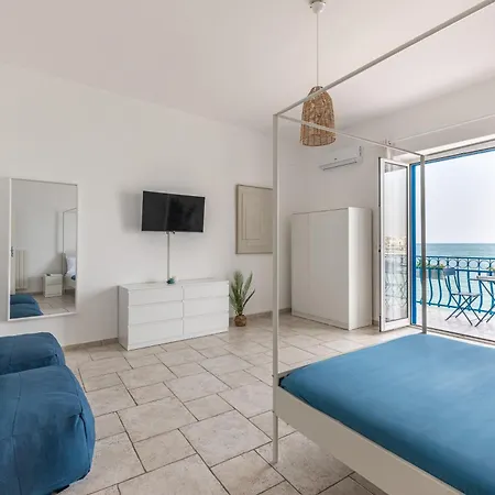 Apartment The Window On The Sea