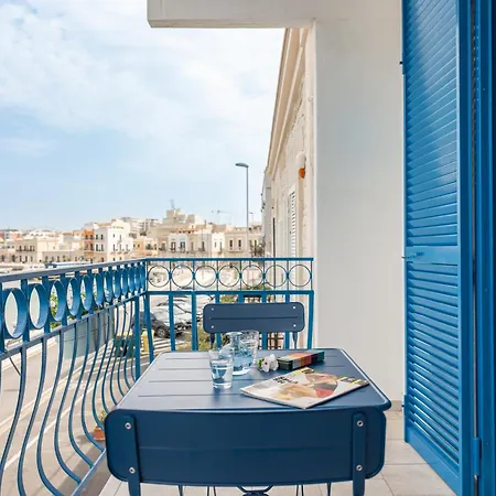 The Window On The Sea Apartment Bari