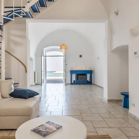 The Window On The Sea Apartment *