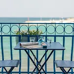 The Window On The Sea Apartment *