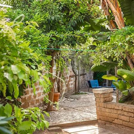 The Window On The Sea Апартаменты *