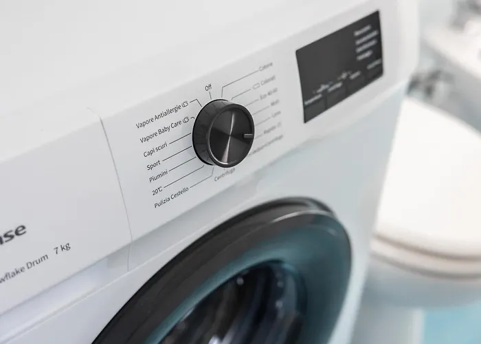 The Window On The Sea Бари