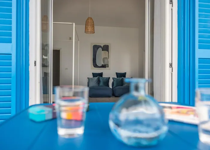 The Window On The Sea Апартаменты *