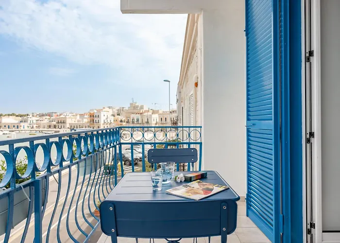 The Window On The Sea Апартаменты Бари