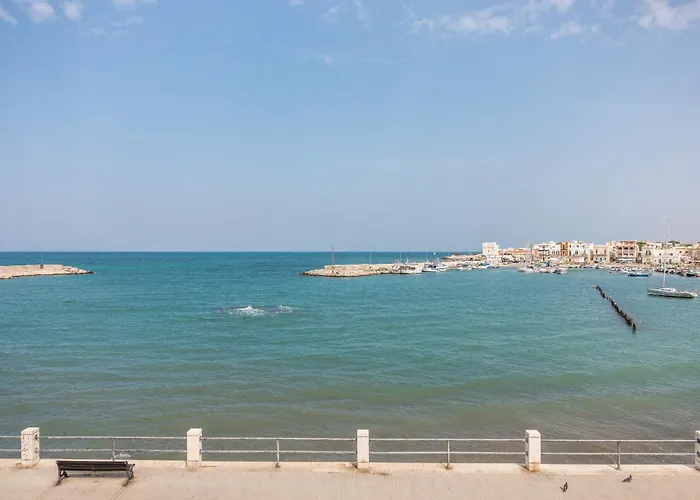 Апартаменты The Window On The Sea Бари