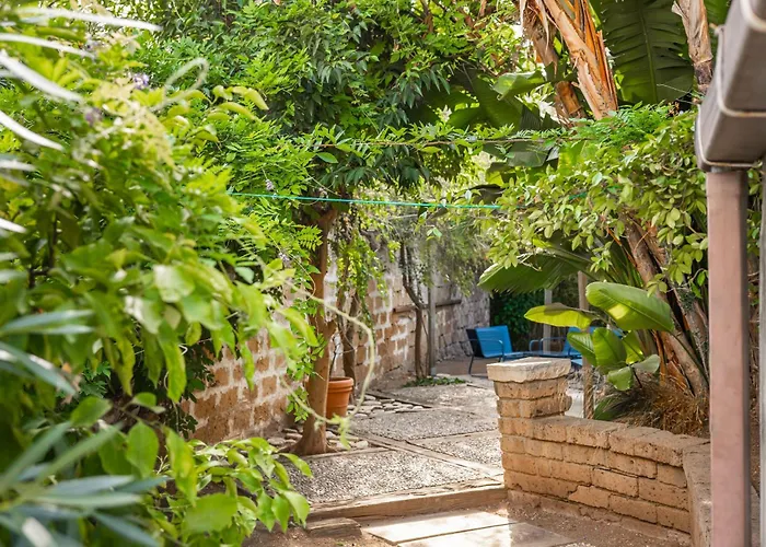 The Window On The Sea Апартаменты *