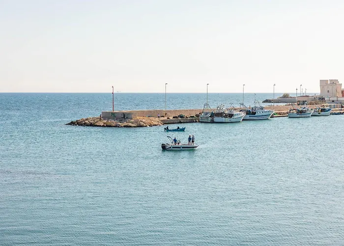 Апартаменты The Window On The Sea *